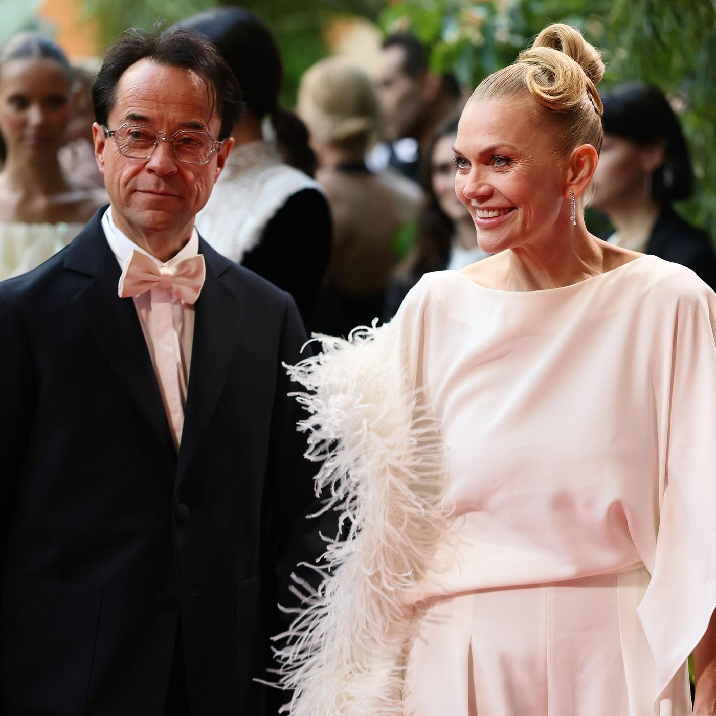 Jan Josef Liefers und Anna Loos auf der Bühne: Über Kommunikation und Ehe