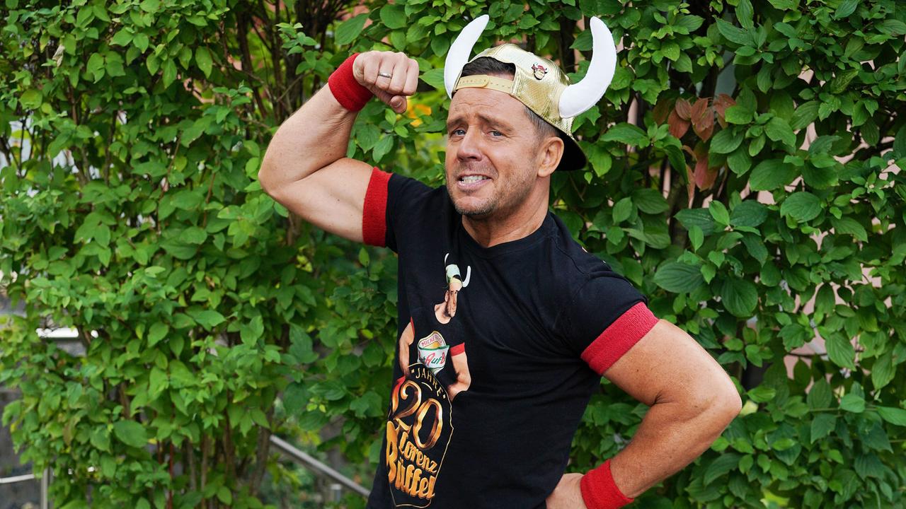 Lorenz-B-ffel-So-tickt-der-Ballermann-S-nger-privat